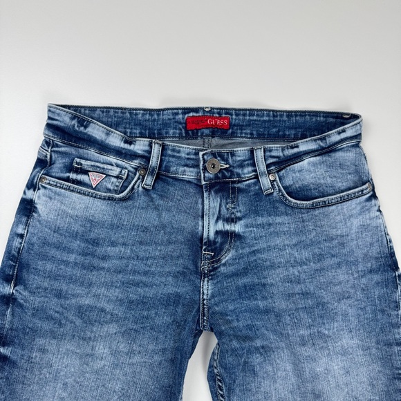 Guess Bermuda Washed Denim Shorts Women’s US Size 30 Y2K Inspired Blokecore - Picture 8 of 11